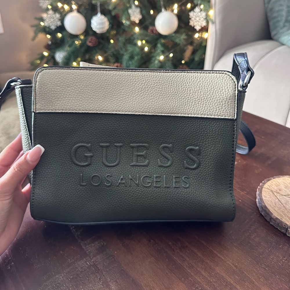 GUESS BAG!